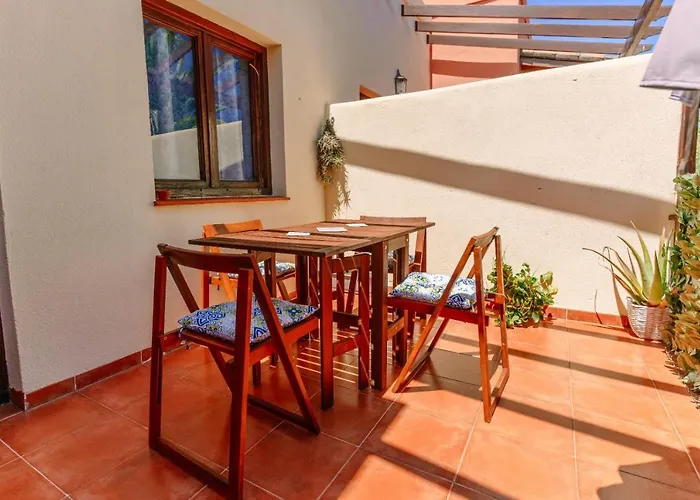 Starfish Playa Playa Cancajos.- BreNa Baja (la Palma)